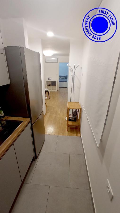 M & M Apartment Izola Exterior photo